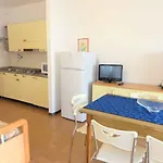 Apartamento In 40068 *